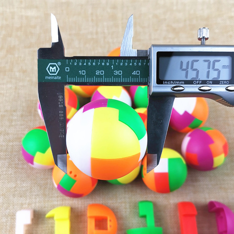 Party Games Egg - 45mm Puzzle Topu Otomat Oyun Makinesi,